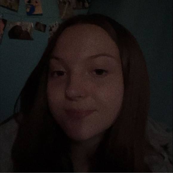 Meet your Posher, Brookelyn - Picture 1 of 1